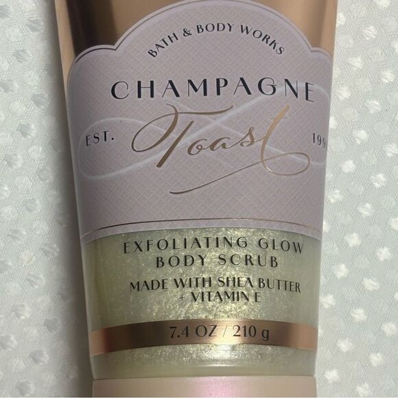 Bath & Body Works Champagne Toast Exfoliating Glow Body Scrub & Body Lotion Duo - Picture 5 of 6